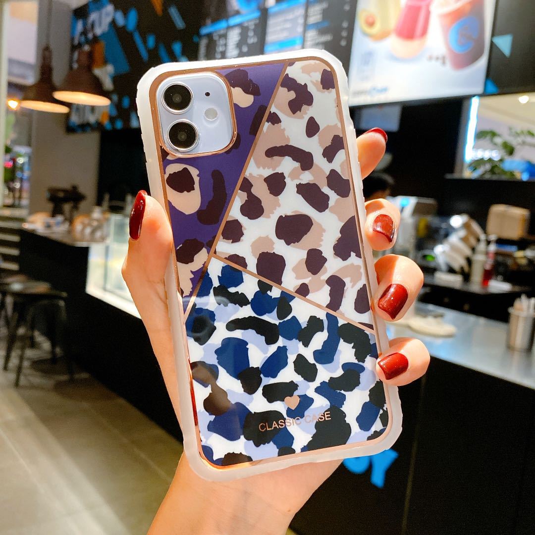 Leopard Print Heart Pattern Electroplated Protective Silicone Phone Case