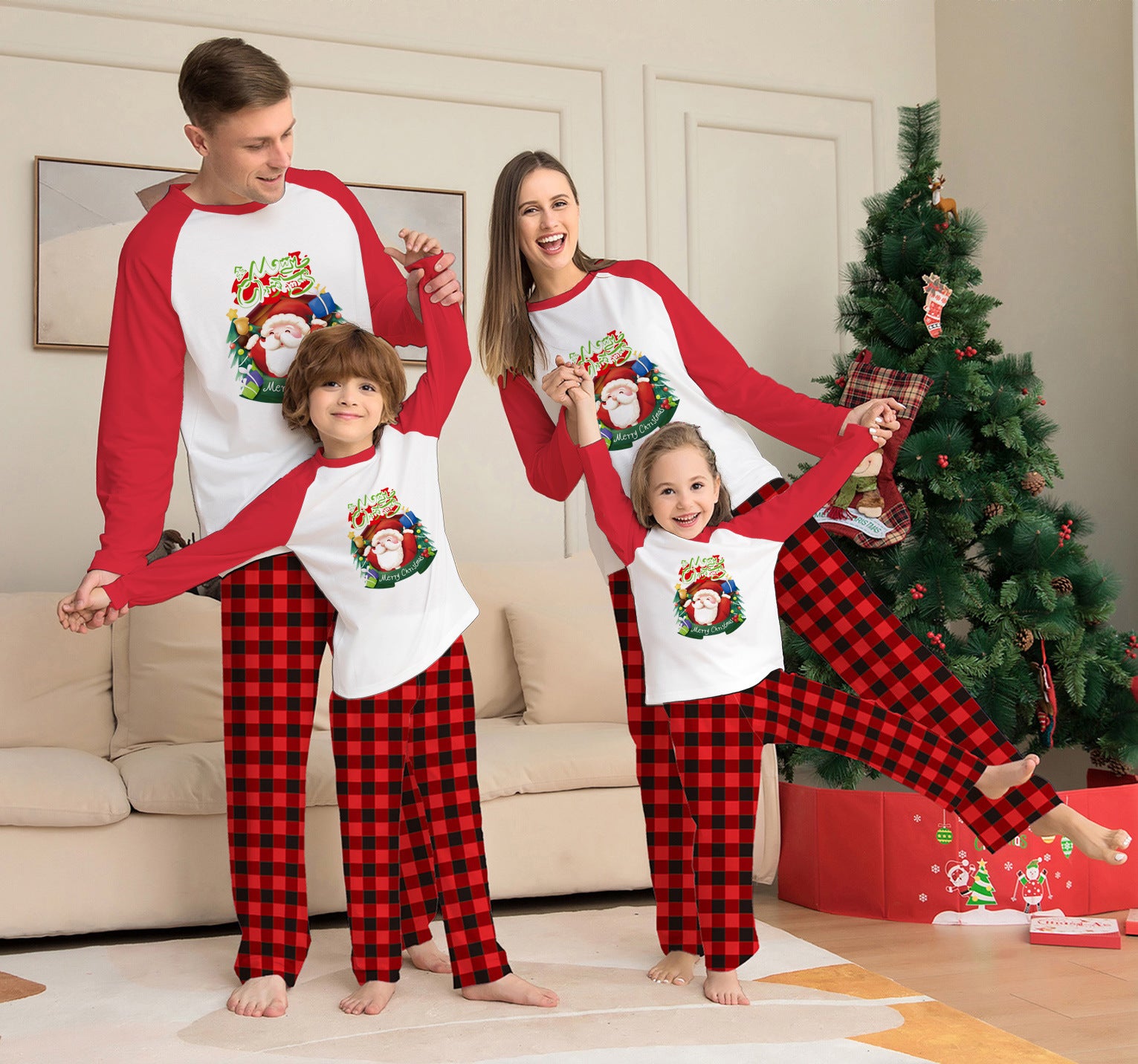 Bijpassende familie rode en witte rendier Christmas Pyjama Set