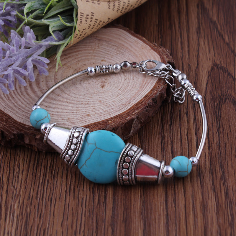 Circular Turquoise Accent Beaded Bracelet