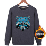 Suéter gráfico de raccoon geométrico