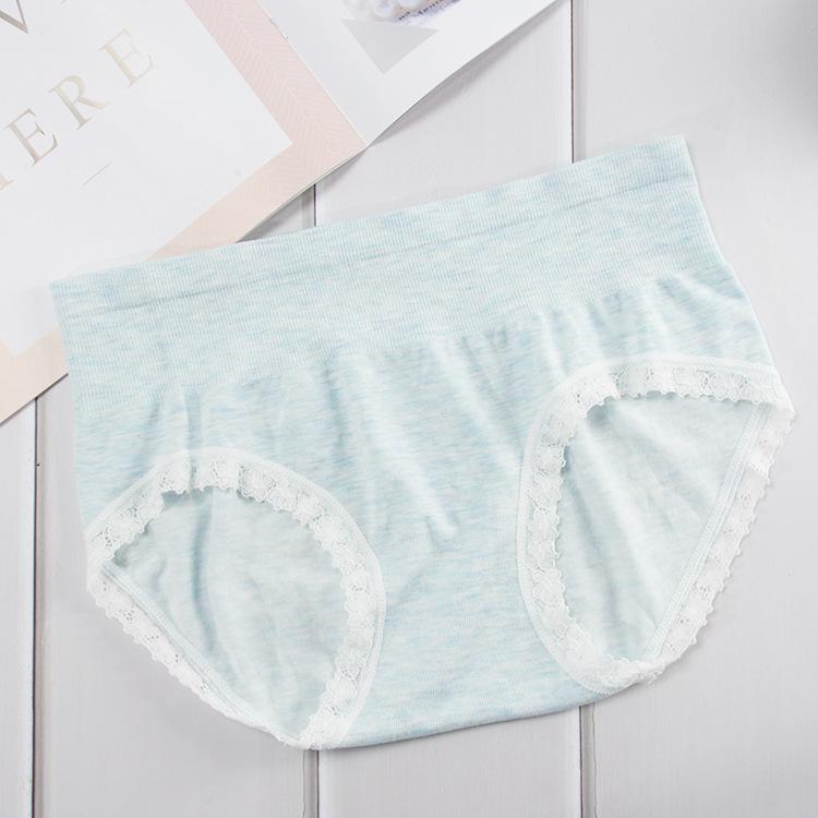 Panty gris jaspeado con ribete de encaje