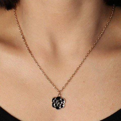 Black Rose Pendant Necklace - THEONE APPAREL