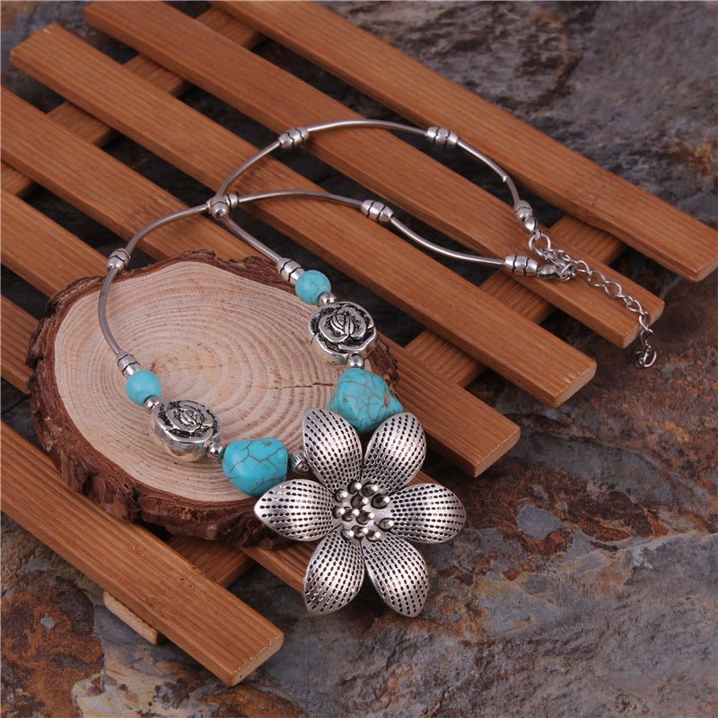 Bohemian Turquoise and Floral Necklace - THEONE APPAREL